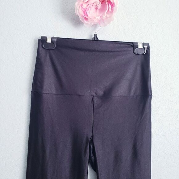 Goldsheep Classic Black Leggings - Picture 3 of 6